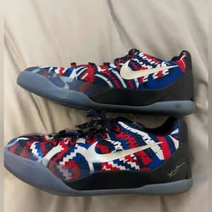 Nike Kobe 9 Basketball Shoes